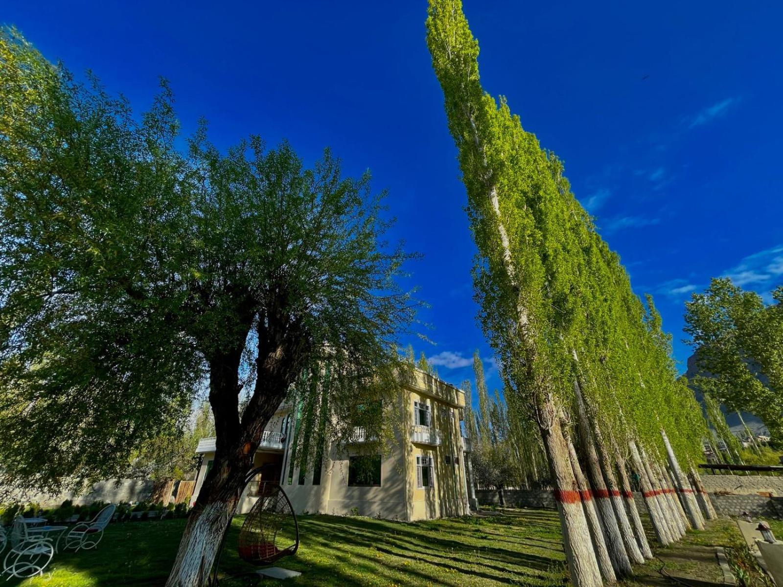 Skardu Saraye Hotel & Resort Eksteriør bilde