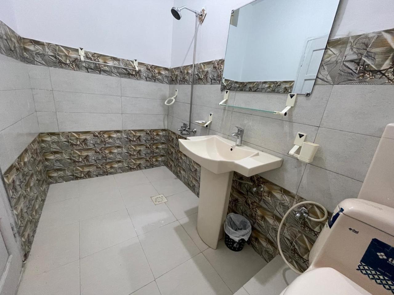 Skardu Saraye Hotel & Resort Eksteriør bilde