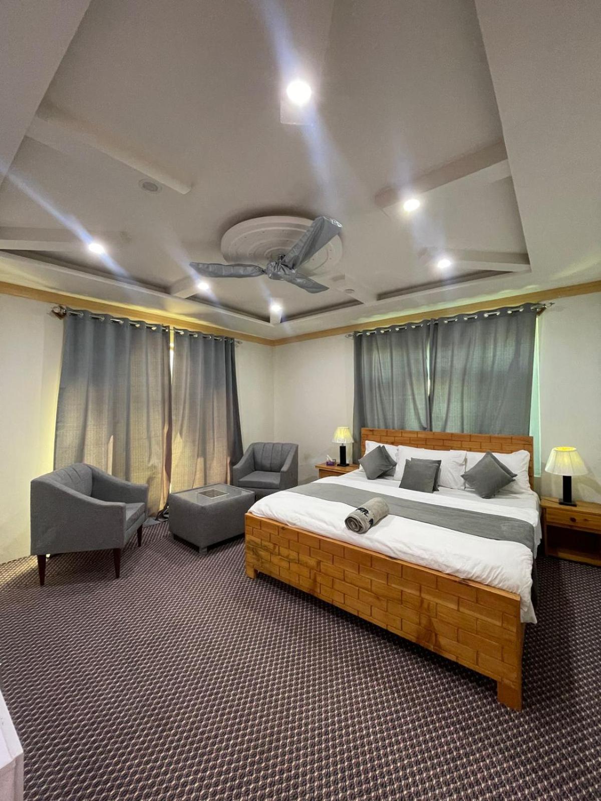 Skardu Saraye Hotel & Resort Eksteriør bilde