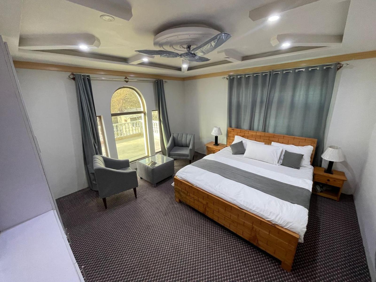 Skardu Saraye Hotel & Resort Eksteriør bilde
